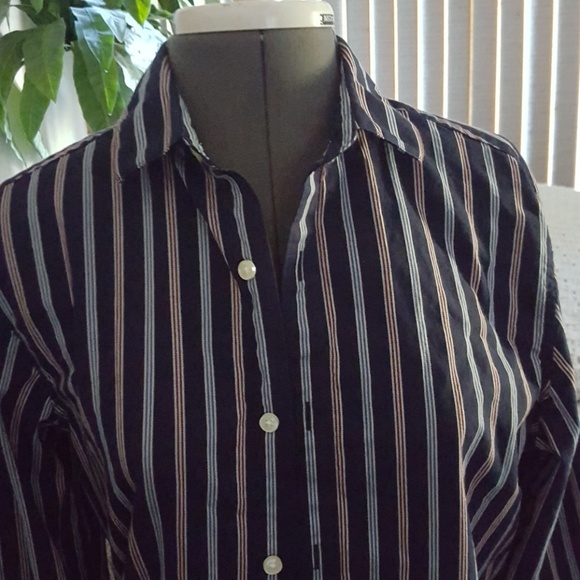 Claiborne Slim Fit Shirt. - Picture 3 of 5